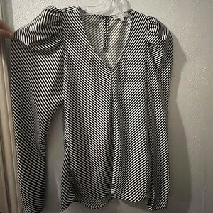 Maison d’amelie long sleeve stripped blouse